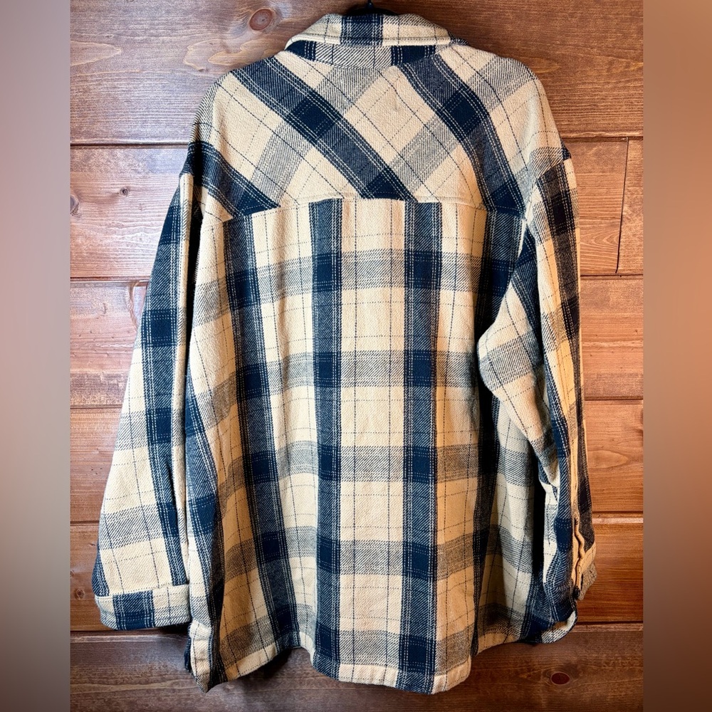 Lucky Brand Plaid Shacket Jacket Oversized Button Front Tan Black XL Cozy - Picture 6 of 8
